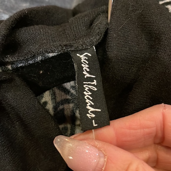 NWT Sacred Threads sweater Dress Large L boho - Picture 9 of 11